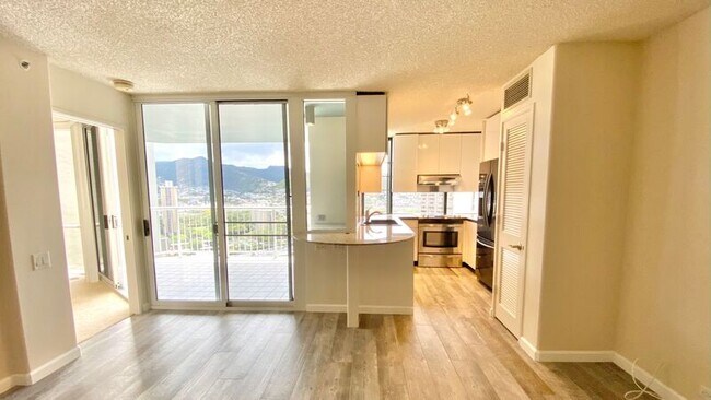 Photo - 1212 Nuuanu Ave Apartment