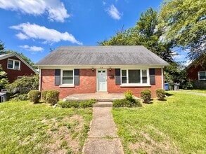 Building Photo - 510 Hill N Dale Rd