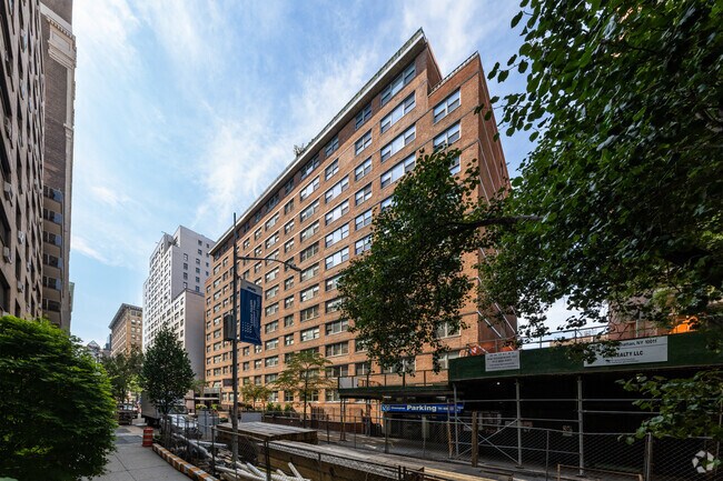 Building Photo - Parker Gramercy