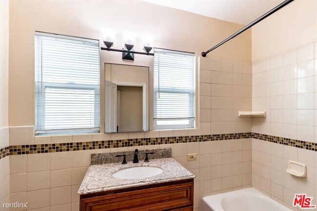 Foto del edificio - 3 br, 2 bath House - 2224 Richland Ave