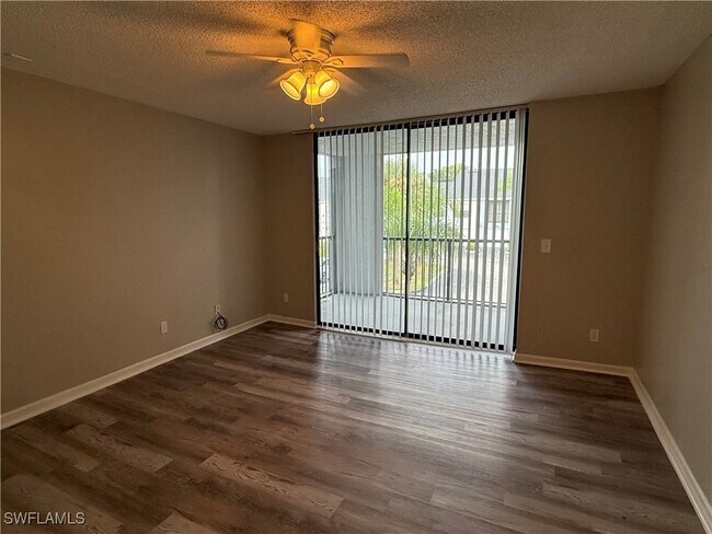 Building Photo - 13521 Eagle Ridge Dr