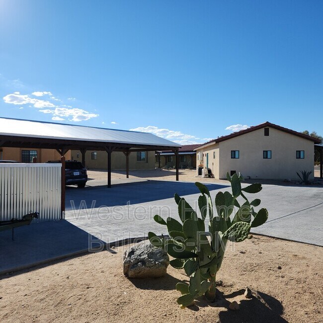 Building Photo - 73955 Cactus Dr