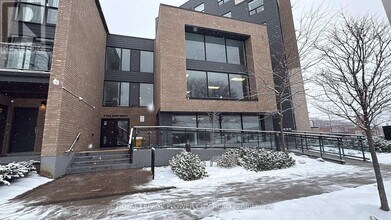 Building Photo - 1 Falaise Rd