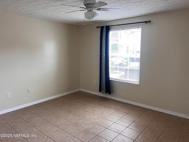 Foto del edificio - 5201 Atlantic Blvd