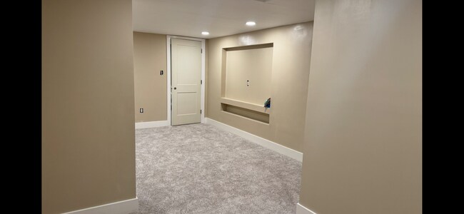 Foto del edificio - 1103 Ravenwood Ave