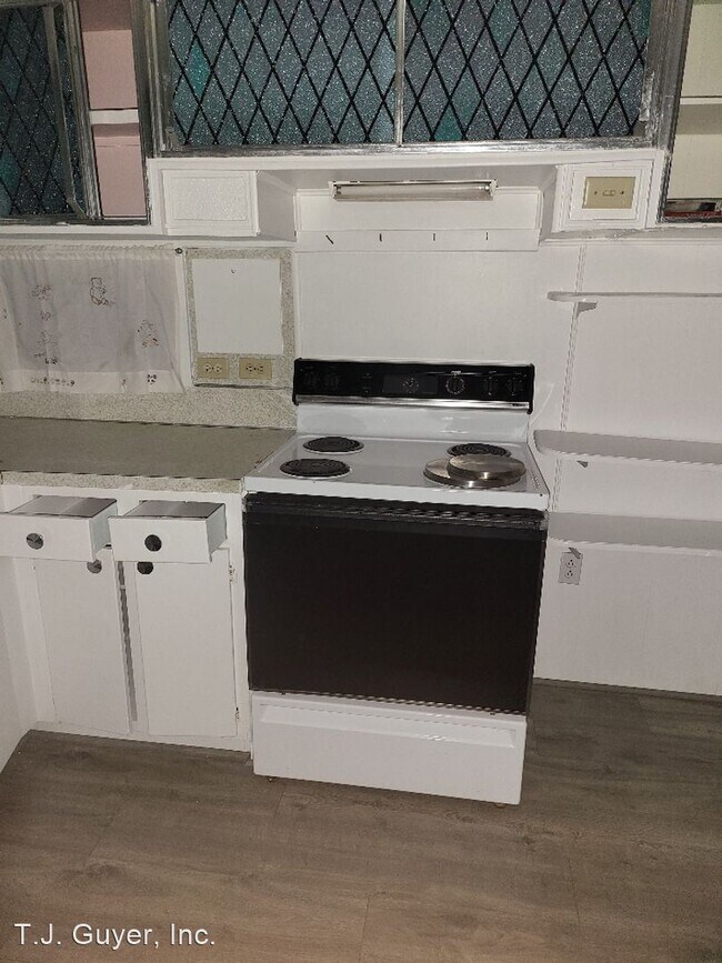 Foto del edificio - 1 br, 1 bath House - 114 Godfrey Rd