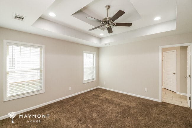 Building Photo - 16355 Pottery Ln