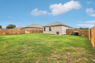 Building Photo - 1040 Riverdale Cove