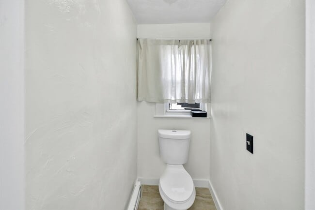 Building Photo - 7 Shawmut Ter