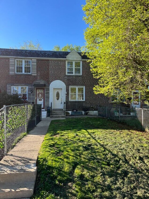 Primary Photo - Spacious 3 Bedroom 1 Bath in Collingdale