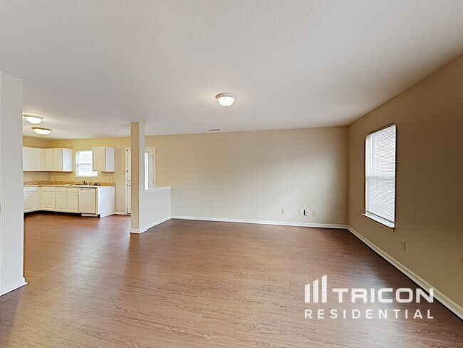 Building Photo - 10215 Cumberland Pointe Blvd