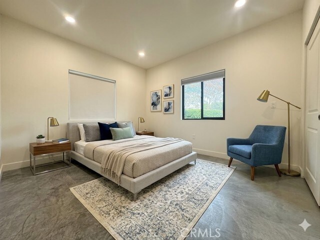 Foto del edificio - 8832 E Greenwood Ave