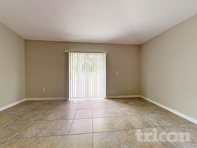 Building Photo - 1618 Broad Winged Hawk Dr