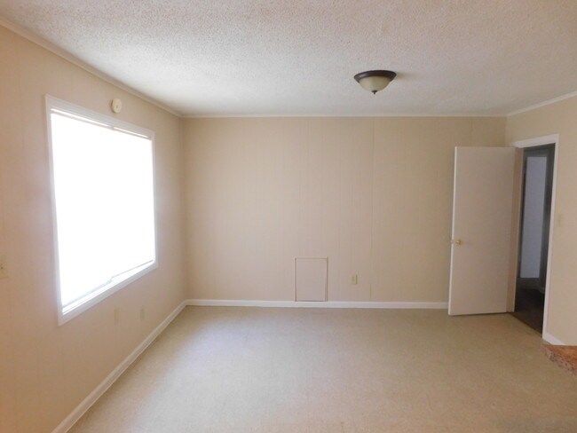 Building Photo - 3235 Harvester Lane