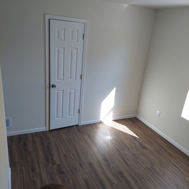 Foto del edificio - 821 S Muldrow St