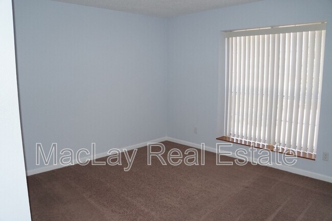 Building Photo - 240 S Laveen Dr