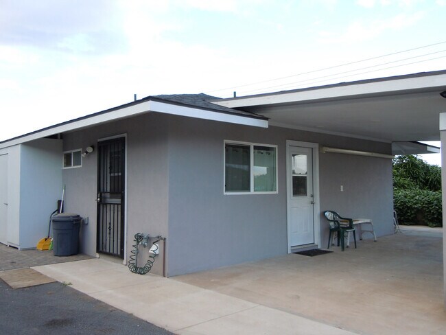 Building Photo - 161 Kuula St