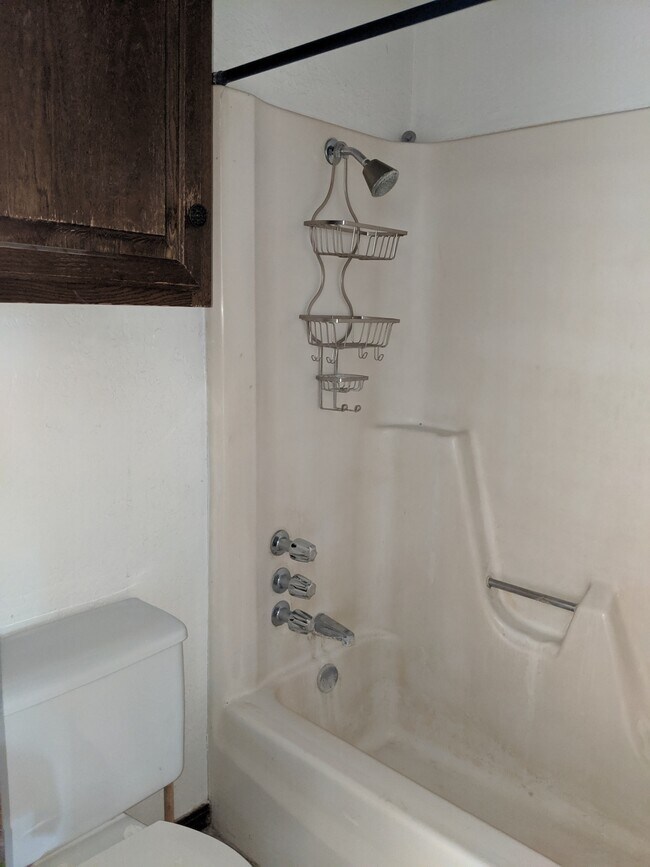 Building Photo - 3611 Wynn Cir