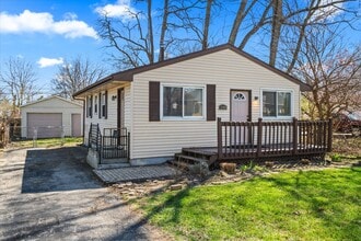 Building Photo - 3140 Mohican Ave