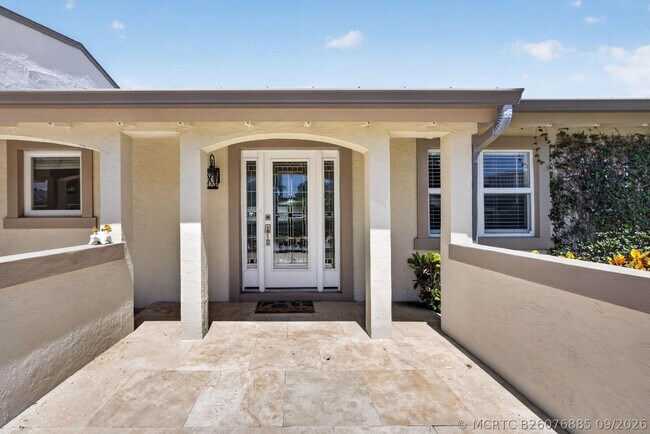 Building Photo - 1180 Singer Dr