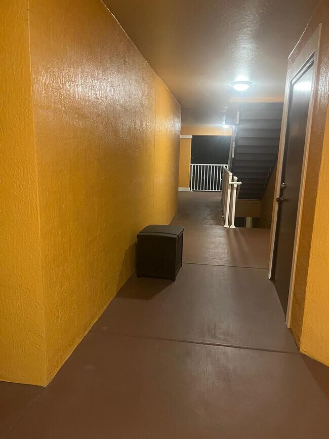 Foto del edificio - 5475 Vineland Rd