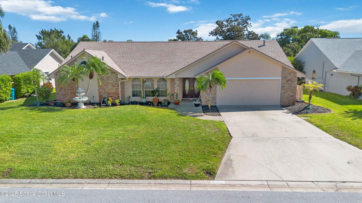 Primary Photo - 1276 Cypress Trace Dr