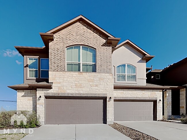 Building Photo - 429 Epiphany Ln