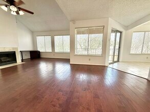 Building Photo - 12100 Overbrook Ln