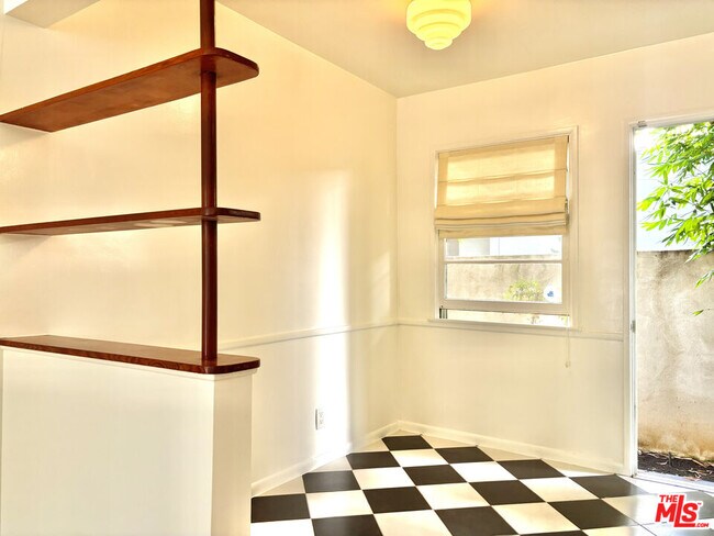 Foto del edificio - 1325 Washington Ave