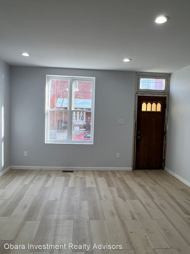 Building Photo - 3 br, 1.5 bath House - 1853 Brunner St