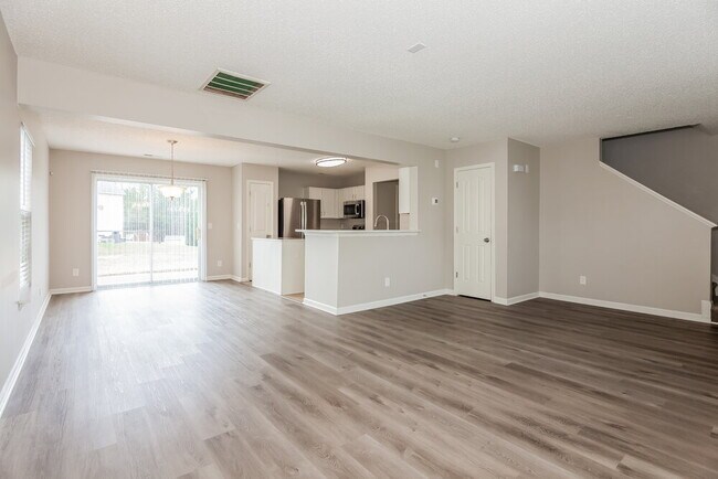 Foto del edificio - 9809 Holly Park Dr