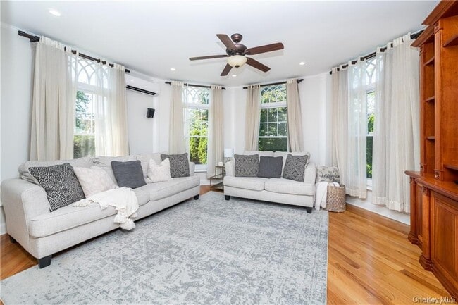 Foto del edificio - 221 E Sidney Ave