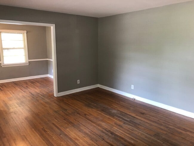 Building Photo - 3bed/2 bath home in Shannon Park in Charlotte