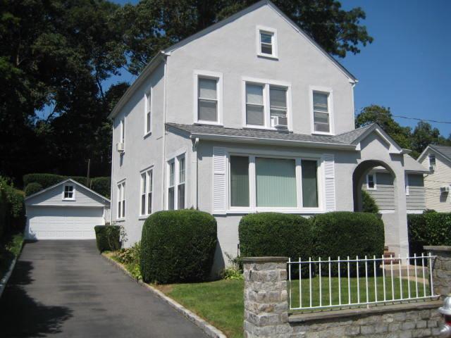 Building Photo - 68 Summers St