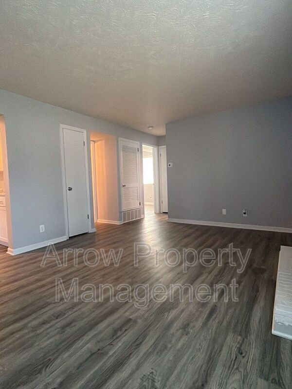 Foto del edificio - 660 S 20th St