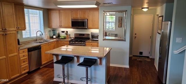 Building Photo - 600 Flathead River St