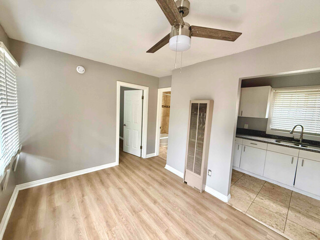 Foto del edificio - 532 W 77th St