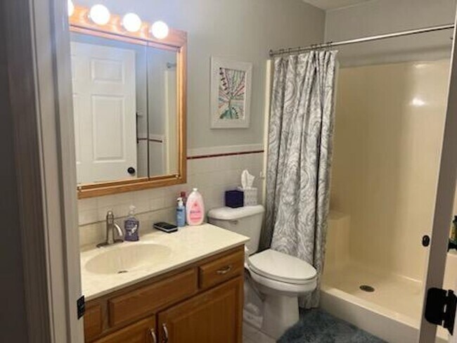 Foto del edificio - 3 Bedroom Waterfront Ranch Home Ashbrook S...