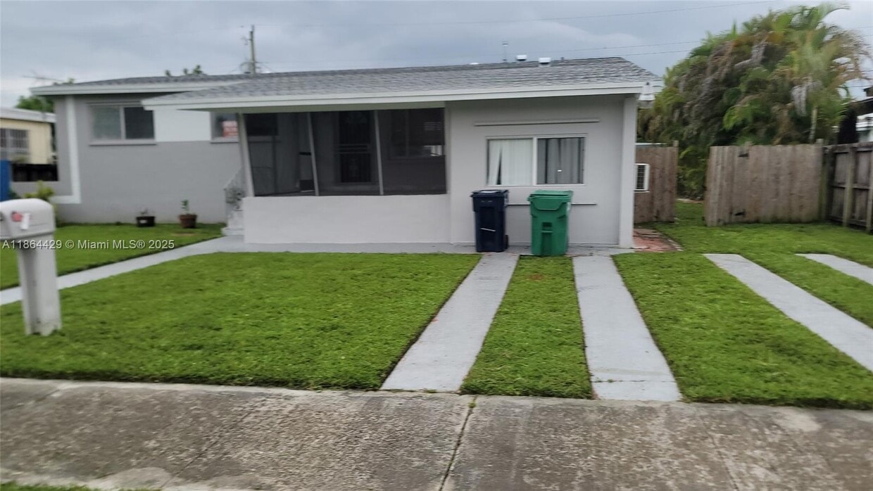 Primary Photo - 7920 SW 22nd St
