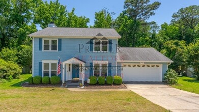 Building Photo - 3940 Biltmore Dr