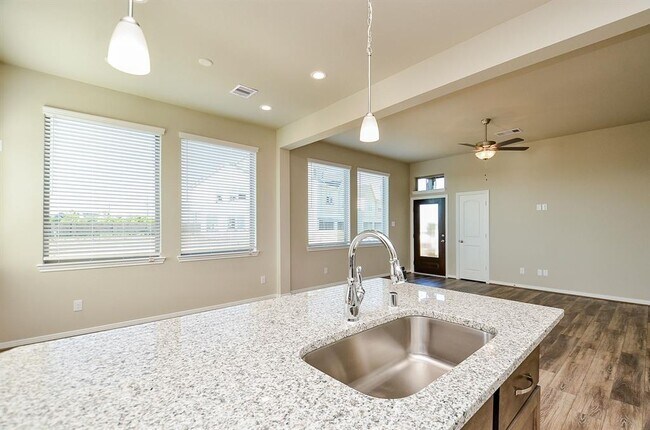 Building Photo - 5227 Prairie Terrace Ln