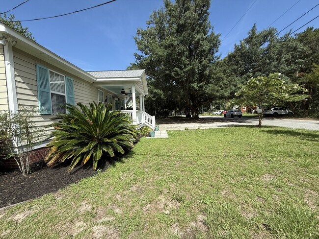 Foto del edificio - 2717 Oaklawn St