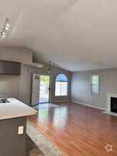 Building Photo - 2218 Clipper Ln