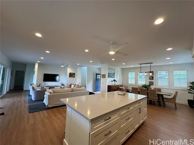 Building Photo - 5872 Haleola St