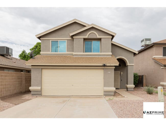 Building Photo - A Rare Find in North Phoenixs Highly Desir...