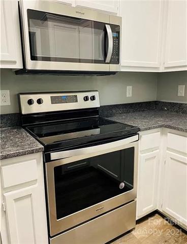 Foto del edificio - 321 Mallard Head Pl