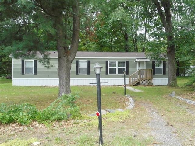 Primary Photo - 15 Carpenter Rd