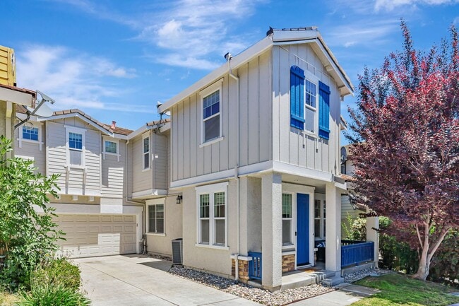 Building Photo - 8940 Acorn Way