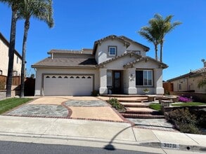 Building Photo - 30781 Links Ct