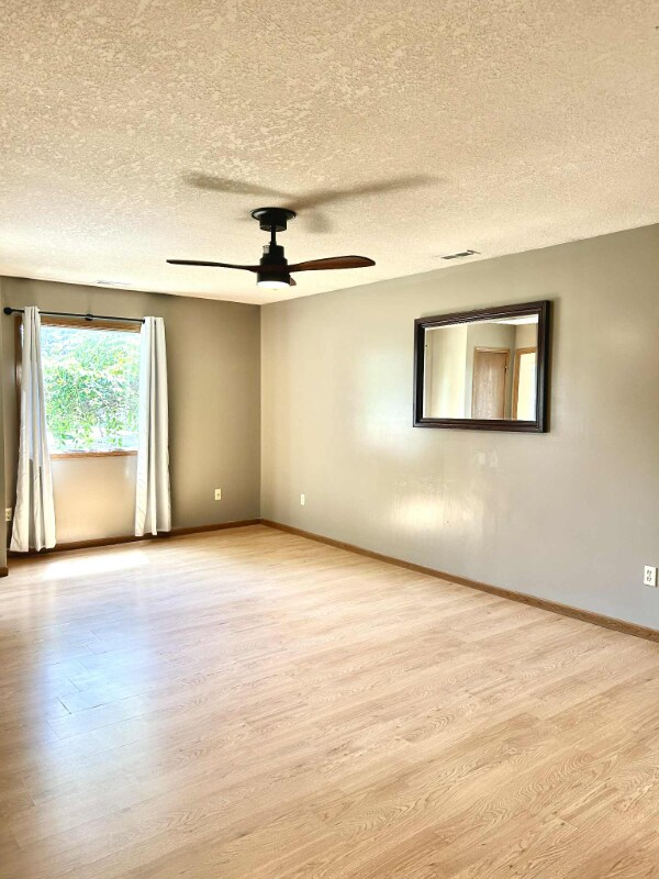 Foto del edificio - 2321 Glenwood Ave